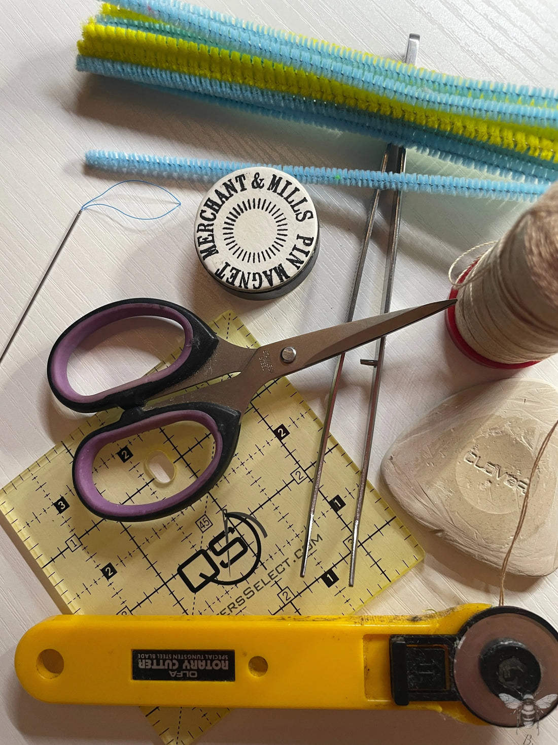 My top 10 Favourite Quilting tools that everyone should have.